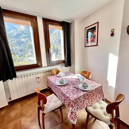 Appartamento Culla D'amore Con Vista Sulle Montagne Innevate *